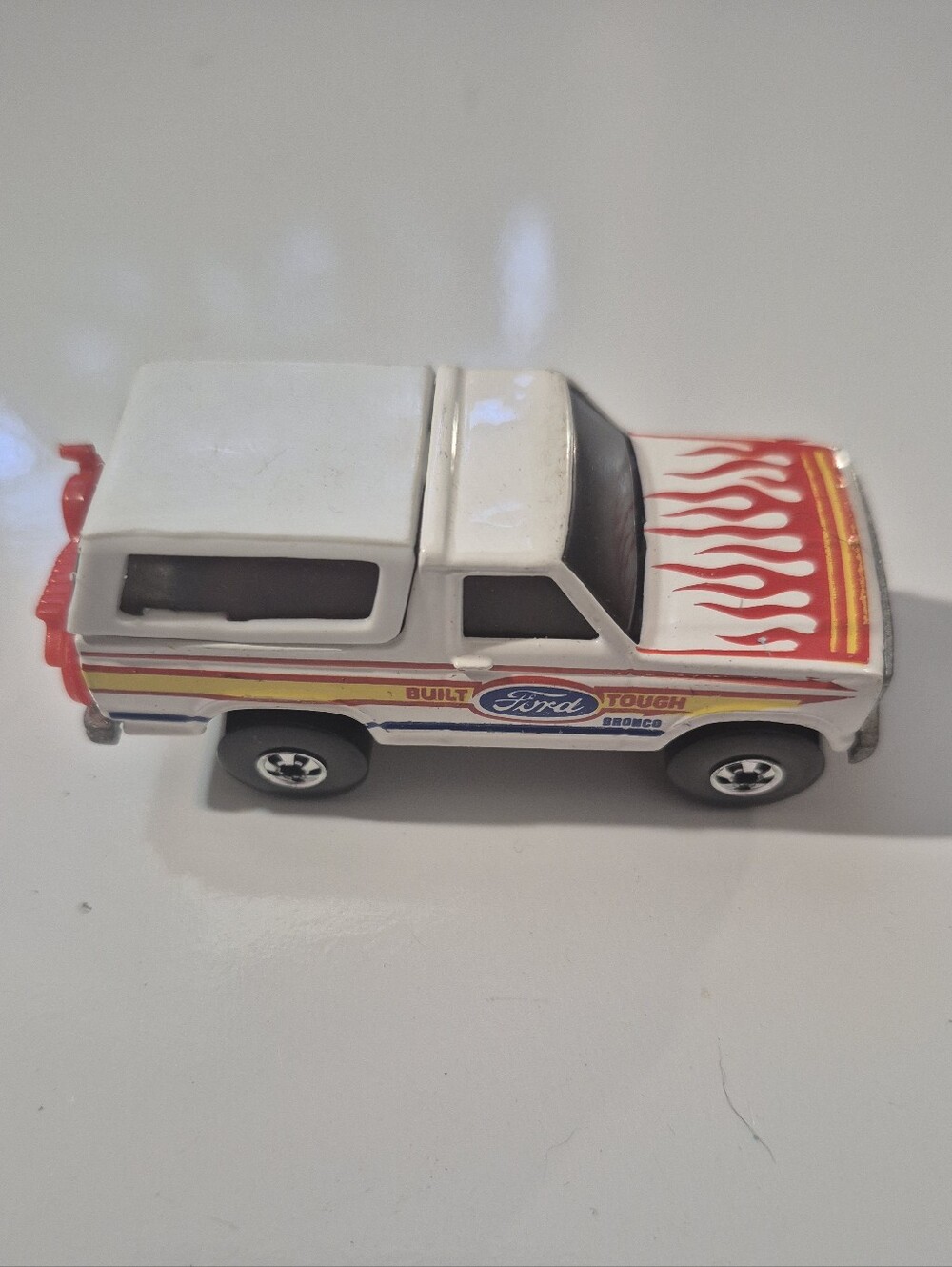1980 White Ford Bronco With Red Flame and Motorcylce White Vintage Hot Wheels